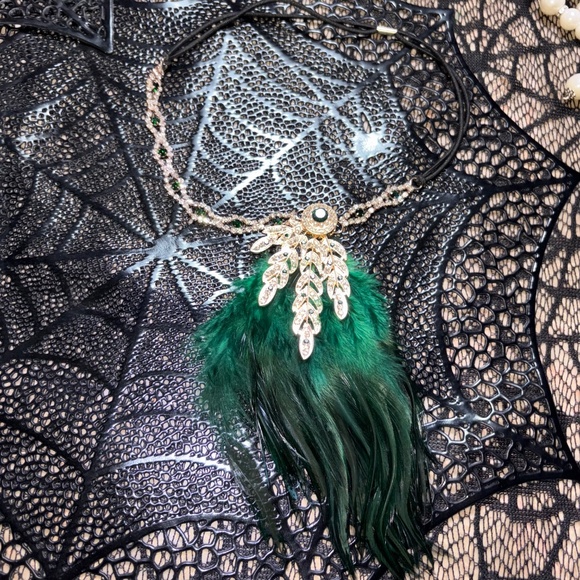 NWOT Green 1920s Flapper Feather Headband Roaring 20s Gatsby Headpiece Women's - Picture 5 of 7